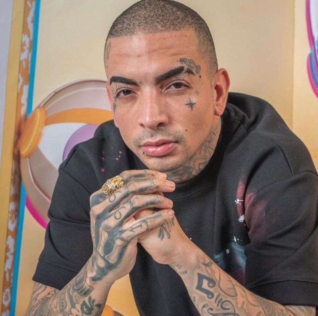 MC Guimê Faz Nova Tatuagem no Rosto após Separação de Lexa